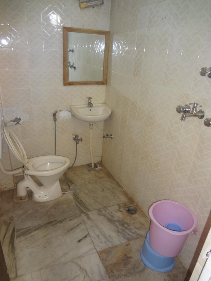 Hotel Jaipur Achrol Bagian luar foto