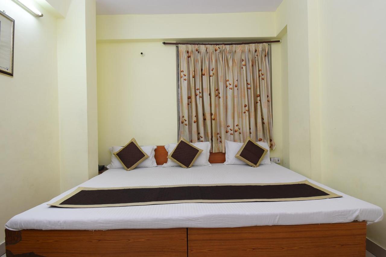 Hotel Jaipur Achrol Bagian luar foto