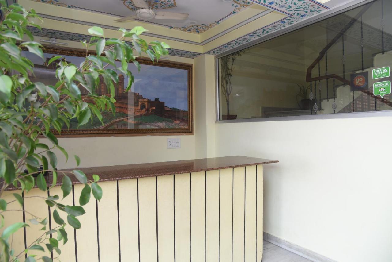 Hotel Jaipur Achrol Bagian luar foto