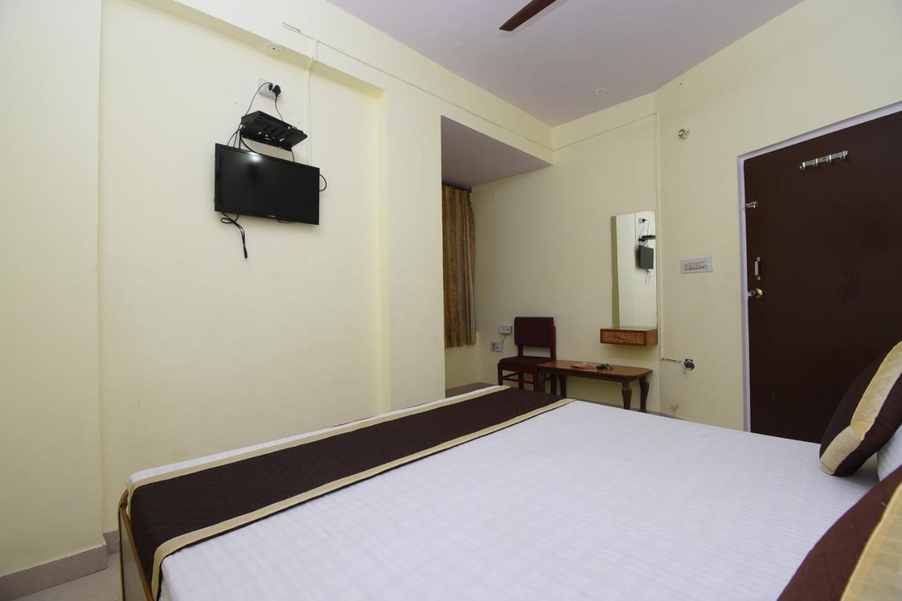 Hotel Jaipur Achrol Bagian luar foto